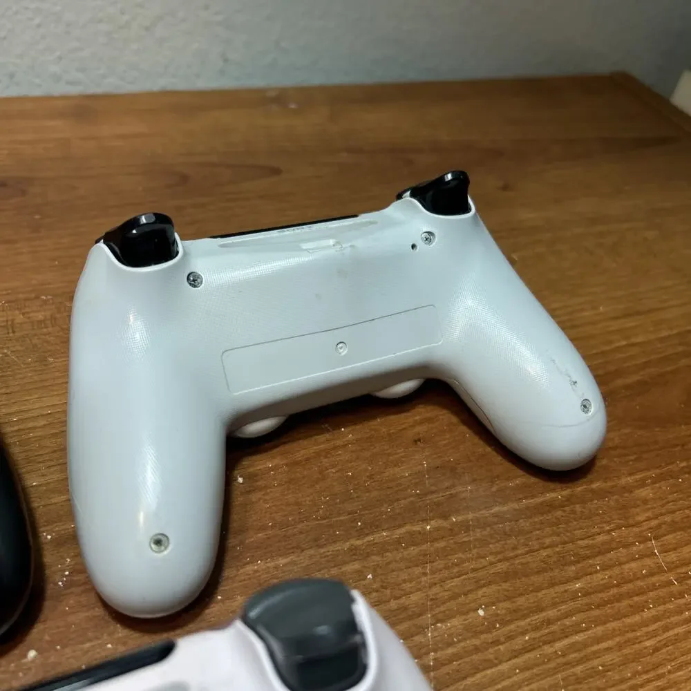 Sony Dualshock Controllers Playstation 4 LOT OF 3 Untested